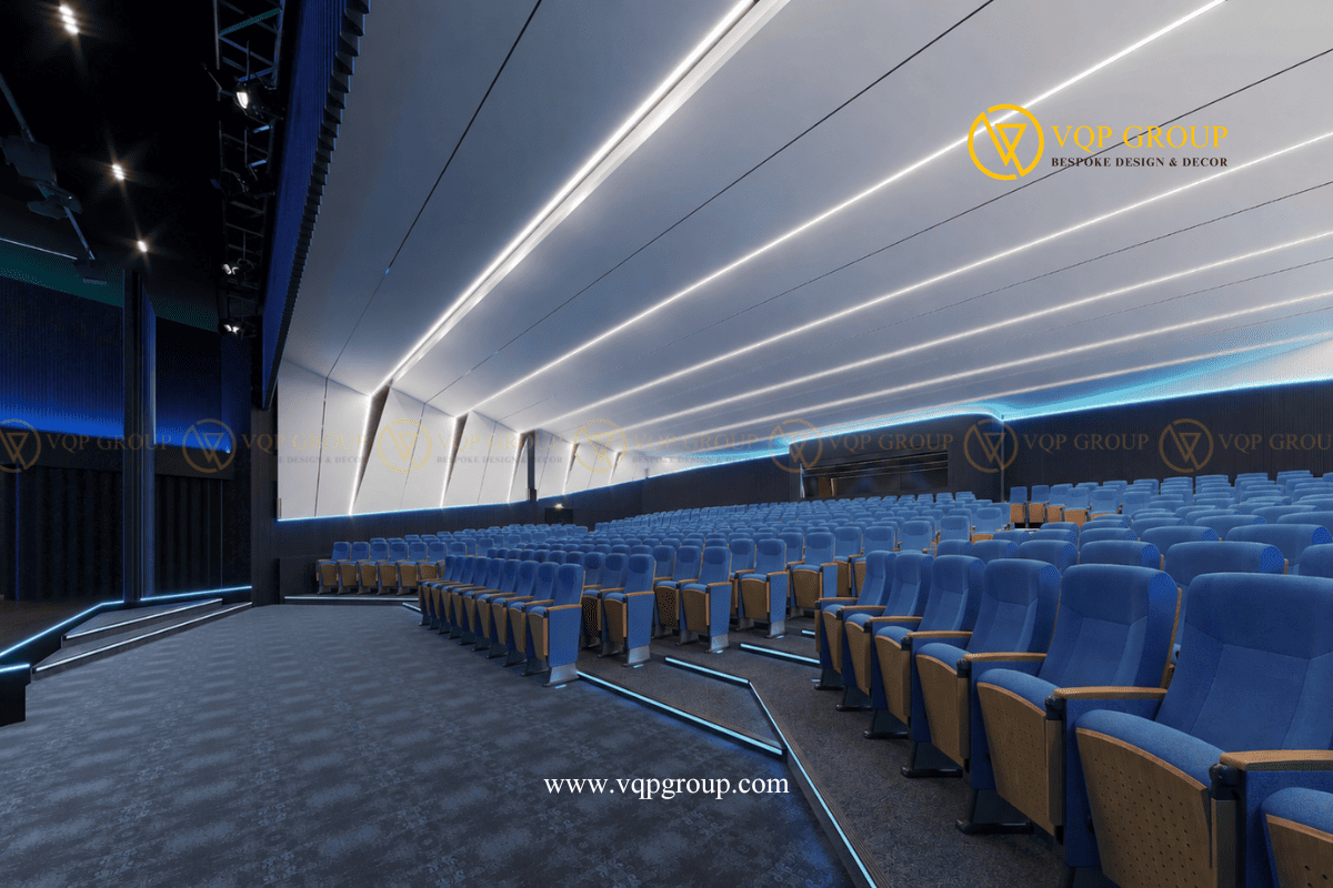Khán phòng Future Acoustic Auditorium góc trái với trần acoustic và ghế xanh phân tầng