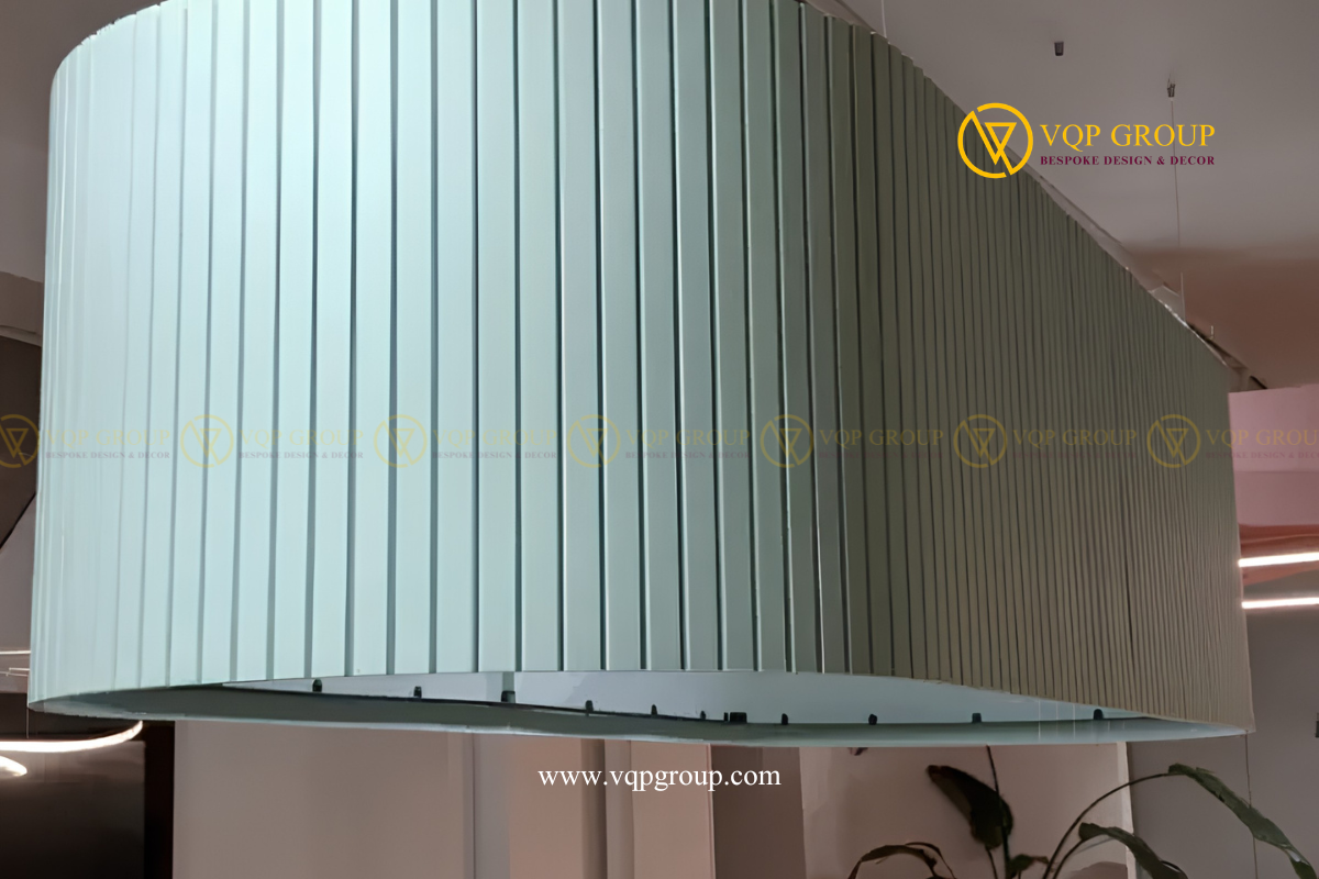 Chi tiết rãnh PET và đầu bo tròn đèn VQP-PET-C050