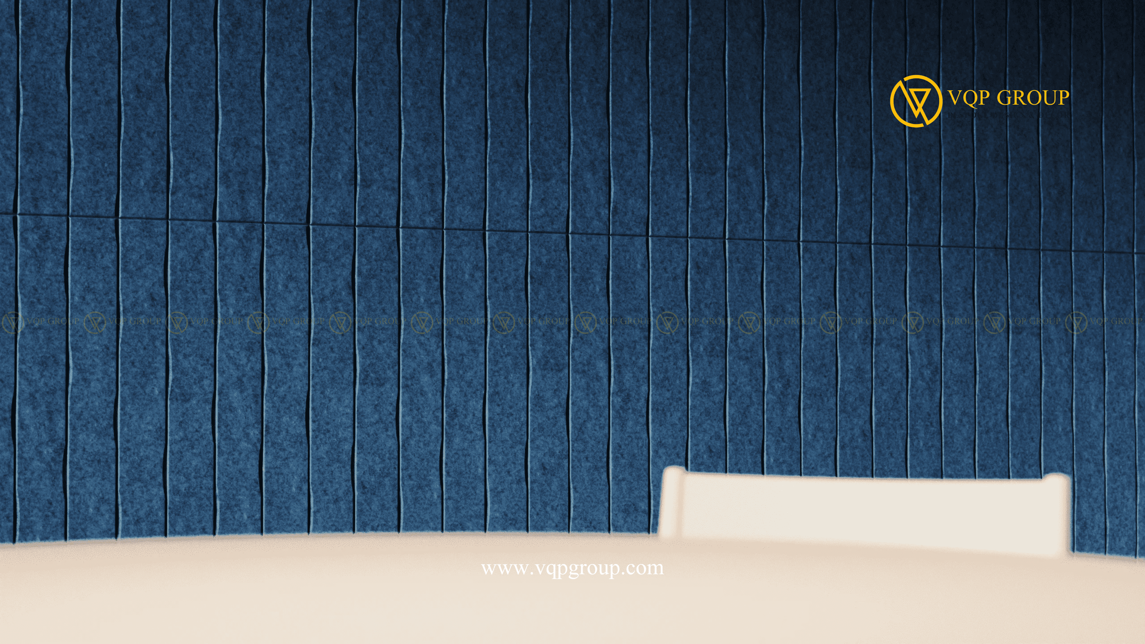 Cận cảnh tấm ốp tường tiêu âm Wiggle màu xanh navy